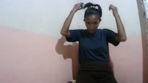 Snapshot of nympholinha chatting on 02-09-25, 05:54 nympholinha online show from 02-09-25, 05:54