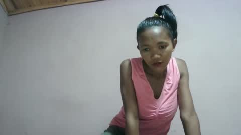 Snapshot of nympholinha chatting on 02-18-25, 06:26 nympholinha online show from 02-18-25, 06:26