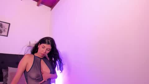 nyxa_ online show from 10-22-25, 09:03