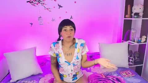 NYXHELLSQUEEN online show from 01-06-26, 10:01
