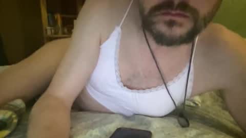 Snapshot of nyyanks232 chatting on 12-04-25, 04:22 harvestmoon online show from 12-04-25, 04:22