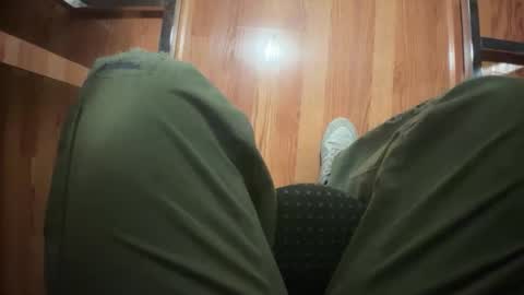 obiwand653040 online show from 11-01-25, 01:40