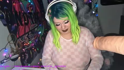 occvlt qveen online show from 01-04-25, 12:59