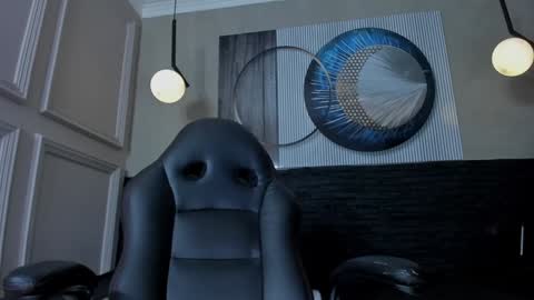Snapshot of octavia_rouse chatting on 01-24-25, 04:49 independent model online show from 01-24-25, 04:49