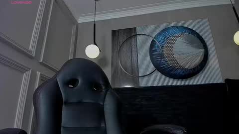 Snapshot of octavia_rouse chatting on 03-02-25, 02:32 independent model online show from 03-02-25, 02:32