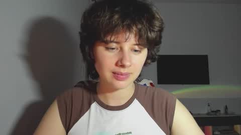 Snapshot of octopussy69x chatting on 12-04-25, 02:59 Evie online show from 12-04-25, 02:59