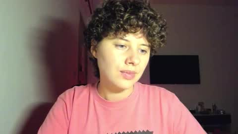 Evie online show from 03-04-26, 03:18