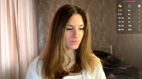 Mia online show from 01-13-26, 09:03