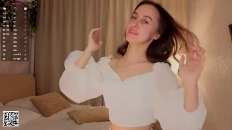 Snapshot of odelynahayne chatting on 02-03-26, 04:10 Elisa online show from 02-03-26, 04:10