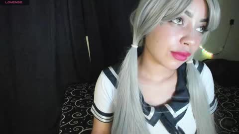 Snapshot of odeth_ chatting on 10-10-25, 04:00 odeth_ online show from 10-10-25, 04:00