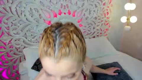 Ana  online show from 10-18-25, 11:11