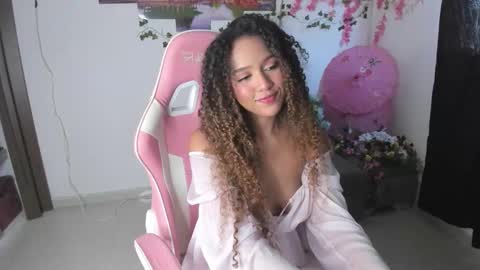 Snapshot of odette_ornela chatting on 11-02-25, 09:06 Odette online show from 11-02-25, 09:06