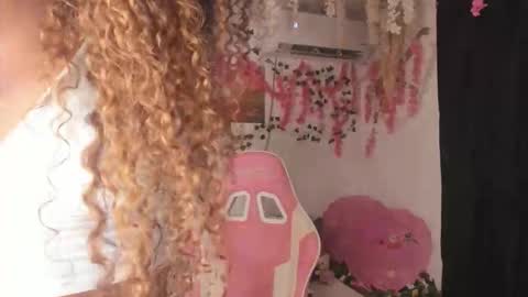 Snapshot of odette_ornela chatting on 11-08-25, 11:36 Odette online show from 11-08-25, 11:36