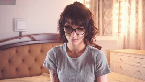 Thea online show from 01-19-26, 05:33