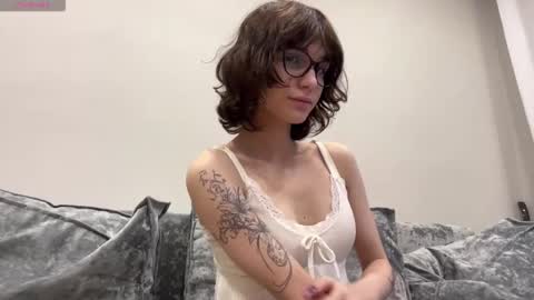 Thea online show from 02-27-26, 04:45