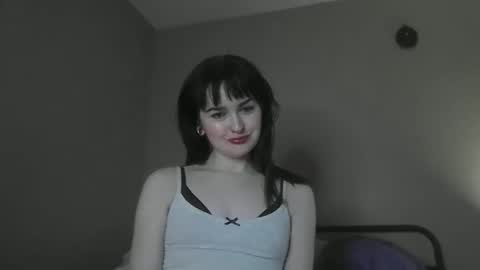 Snapshot of odetteraine chatting on 02-18-26, 11:33 Odette online show from 02-18-26, 11:33