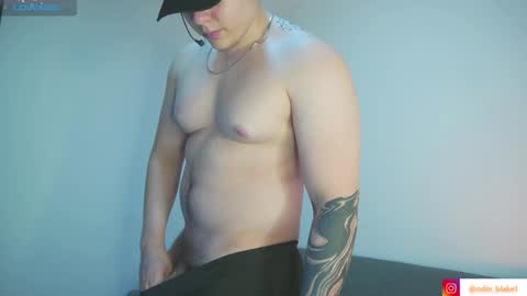 Snapshot of odin_blake chatting on 01-12-25, 04:52 ODIN online show from 01-12-25, 04:52