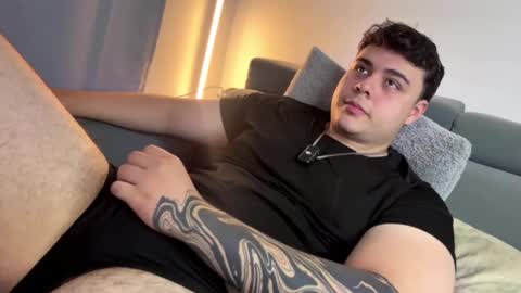 Snapshot of odin_blake chatting on 09-24-25, 06:11 ODIN online show from 09-24-25, 06:11