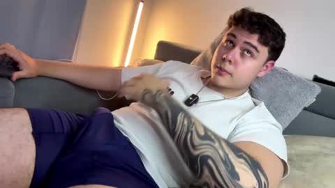 Snapshot of odin_blake chatting on 09-30-25, 02:49 ODIN online show from 09-30-25, 02:49