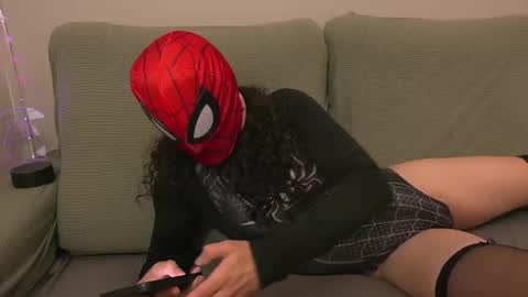 Offelie online show from 11-05-25, 09:42