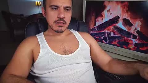 officeman7 online show from 02-16-25, 04:32