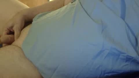 Snapshot of offsides10 chatting on 10-21-25, 11:05 WantsToTryACouple online show from 10-21-25, 11:05