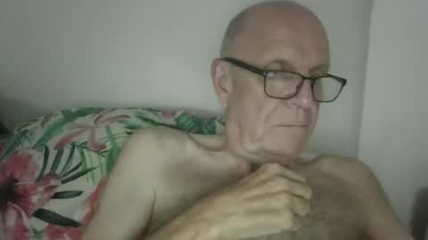 oggi95 online show from 10-10-25, 08:35