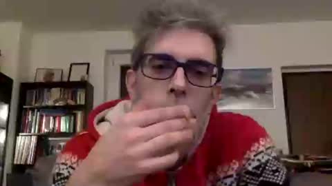 Snapshot of oggs48 chatting on 01-27-25, 10:06 oggs48 online show from 01-27-25, 10:06