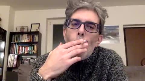 Snapshot of oggs48 chatting on 02-18-25, 10:03 oggs48 online show from 02-18-25, 10:03