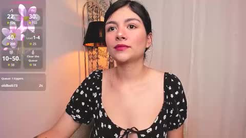  Holly  online show from 10-10-25, 11:48