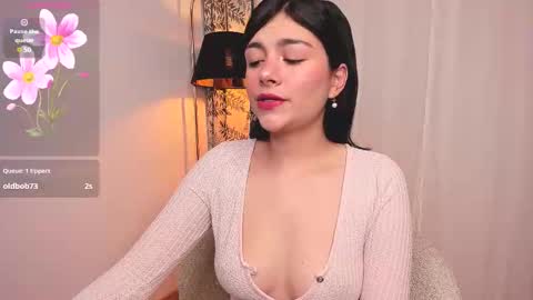  Holly  online show from 10-18-25, 01:41