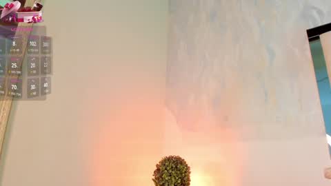 Holly online show from 12-20-24, 12:08