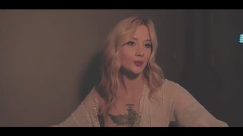 your dear Lilith Chapman online show from 10-21-25, 04:24