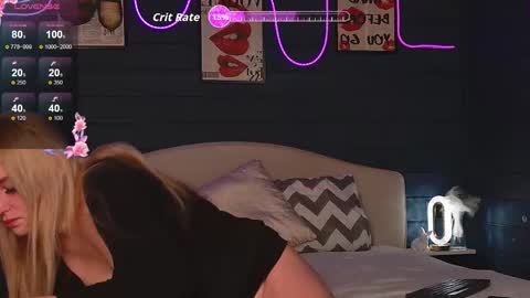 Snapshot of oh_my_julia chatting on 10-22-25, 06:07 oh_my_julia online show from 10-22-25, 06:07