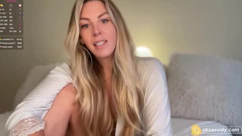 Snapshot of oh_ok_cassidy chatting on 11-25-25, 09:04 cassidy online show from 11-25-25, 09:04