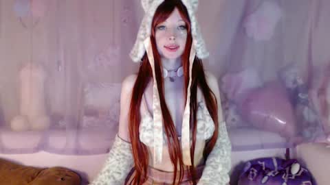 Milly online show from 11-24-25, 06:13