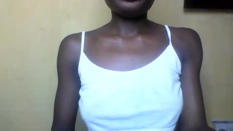 Snapshot of oh_sexyphilo chatting on 11-03-25, 05:36 philo bby online show from 11-03-25, 05:36