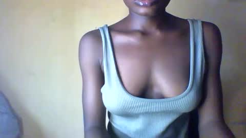 Snapshot of oh_sexyphilo chatting on 11-28-25, 02:09 philo bby online show from 11-28-25, 02:09