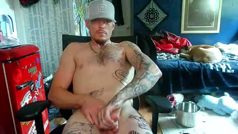 Snapshot of oh_you_know69 chatting on 10-12-25, 05:12 who dares toss me some tips lets have fun online show from 10-12-25, 05:12