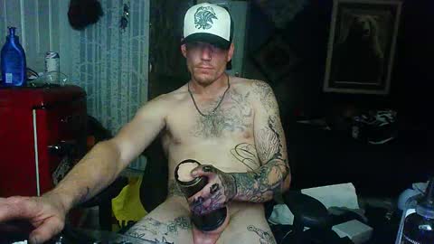 Snapshot of oh_you_know69 chatting on 10-23-25, 11:20 who dares toss me some tips lets have fun online show from 10-23-25, 11:20