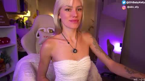 Kelly online show from 11-10-25, 01:59