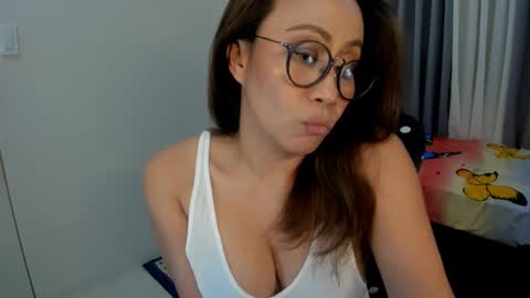 kaley online show from 02-12-25, 01:09