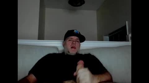 Snapshot of ohhhbillyyy chatting on 02-25-26, 01:37 Billy Bear online show from 02-25-26, 01:37