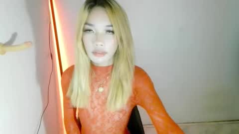 ohmyalessandraxcx online show from 09-19-25, 01:45