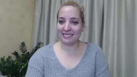 Mari online show from 12-12-24, 07:04