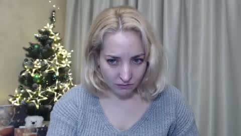 Mari online show from 12-21-24, 09:44
