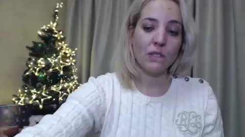 Mari online show from 12-26-24, 12:14