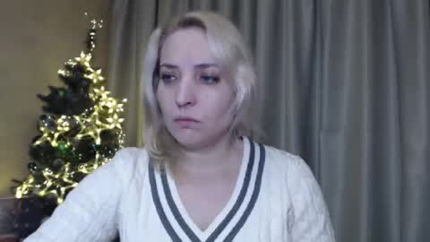 Mari online show from 12-30-24, 03:02