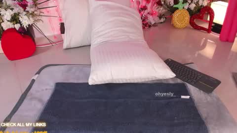 ohyesly_ online show from 02-20-26, 10:16