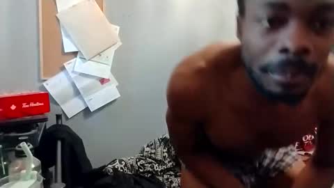 Snapshot of ojrobi chatting on 11-16-25, 12:55 ojrobi online show from 11-16-25, 12:55